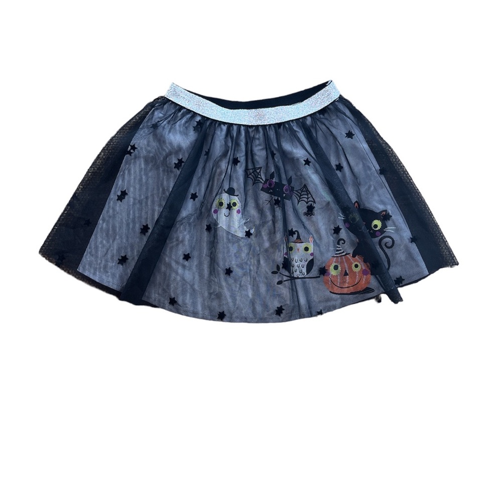 ⭐️ Lightning bug Halloween skirt.  Size 7.